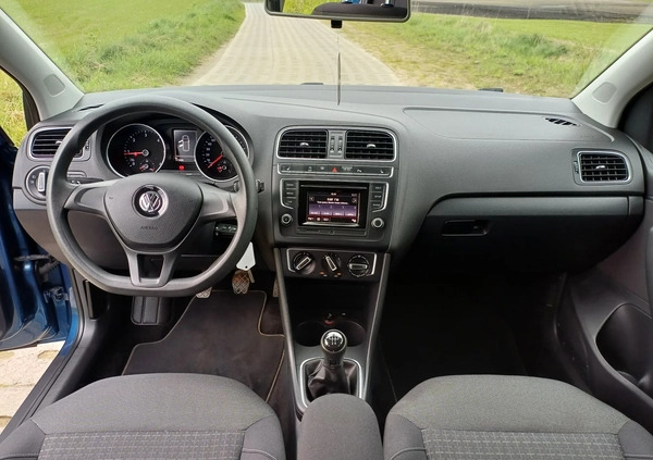 Volkswagen Polo cena 28900 przebieg: 173000, rok produkcji 2014 z Koło małe 742